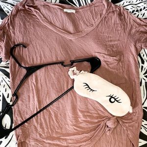 Salmon colored T-shirt